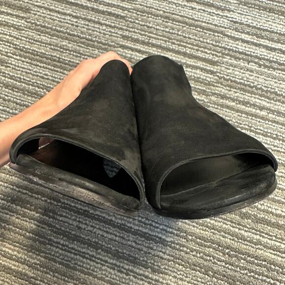 Eileen Fisher Black Iris Nubuck Leather Block Heel Cut-Out Sandal Open Toe 7.5 - Picture 5 of 10